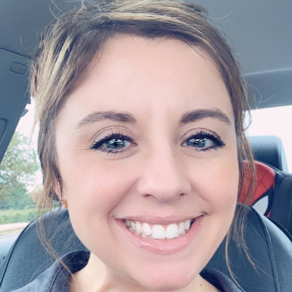 Meet your Posher, Melissa